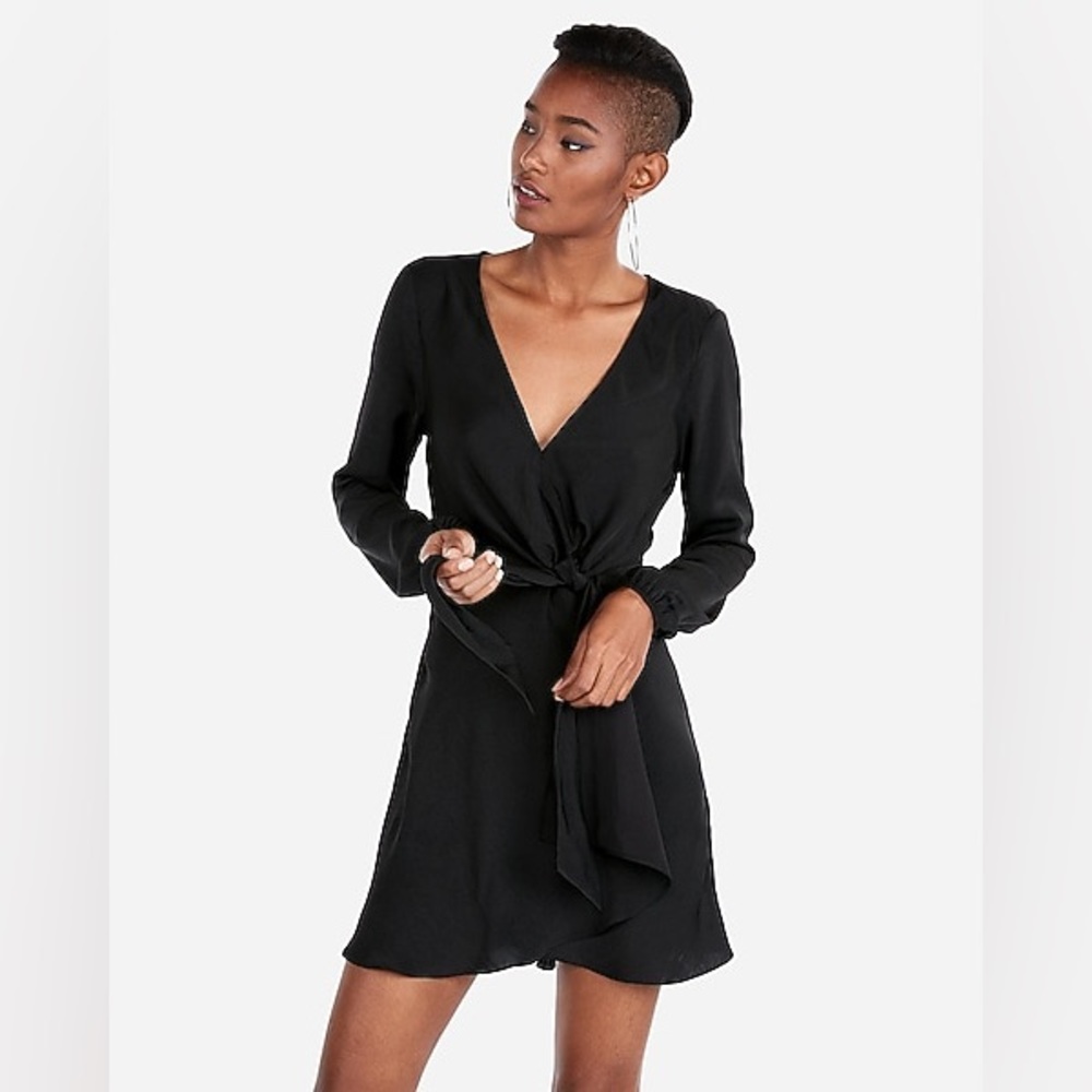 Express Black Knotted V-Neck Elastic Waist Mini Dress